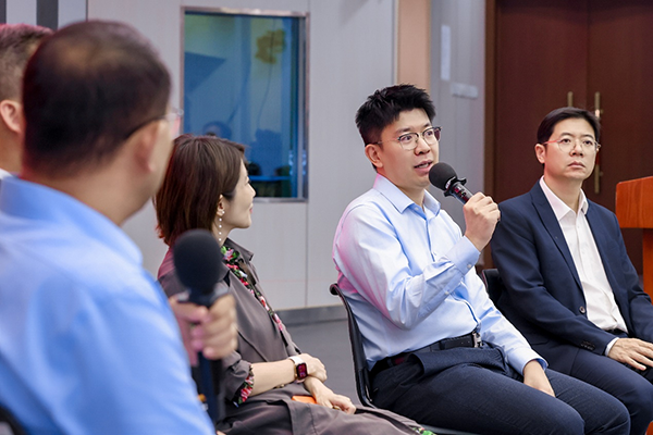 ea086fa860a00b20be3ed0e1116c599f.png